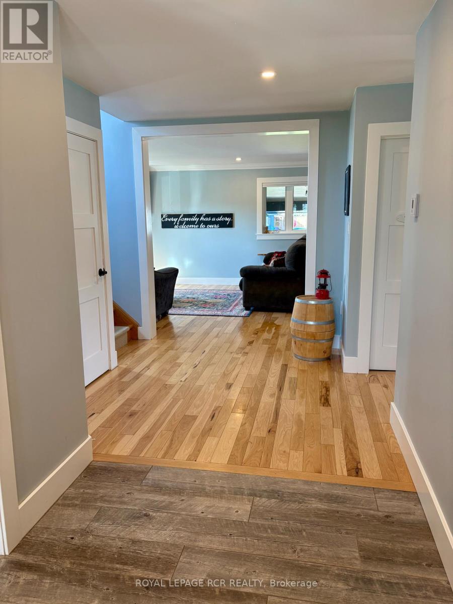 16 Loree Drive, Adjala-Tosorontio, Ontario  L0M 1J0 - Photo 44 - N13614118