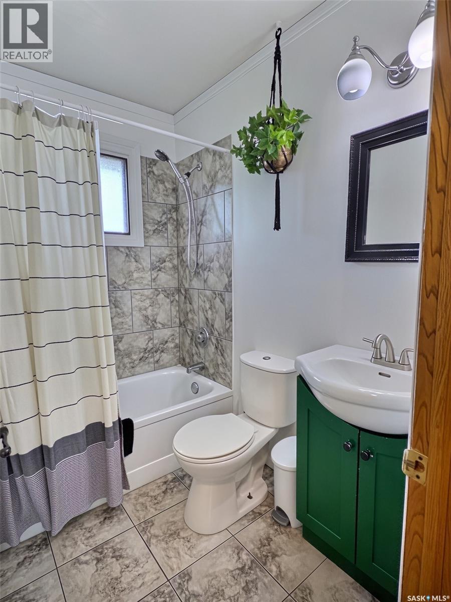 729 Isabelle Street, Estevan, Saskatchewan  S4A 1P8 - Photo 11 - SK047522