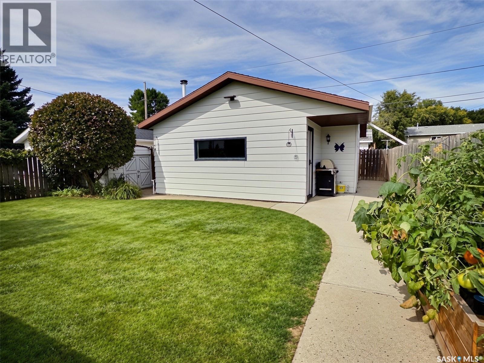729 Isabelle Street, Estevan, Saskatchewan  S4A 1P8 - Photo 35 - SK047522