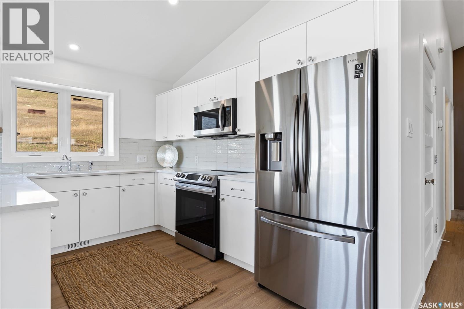 7 70 8th Avenue, Lumsden, Saskatchewan  S0G 3C0 - Photo 4 - SK047509