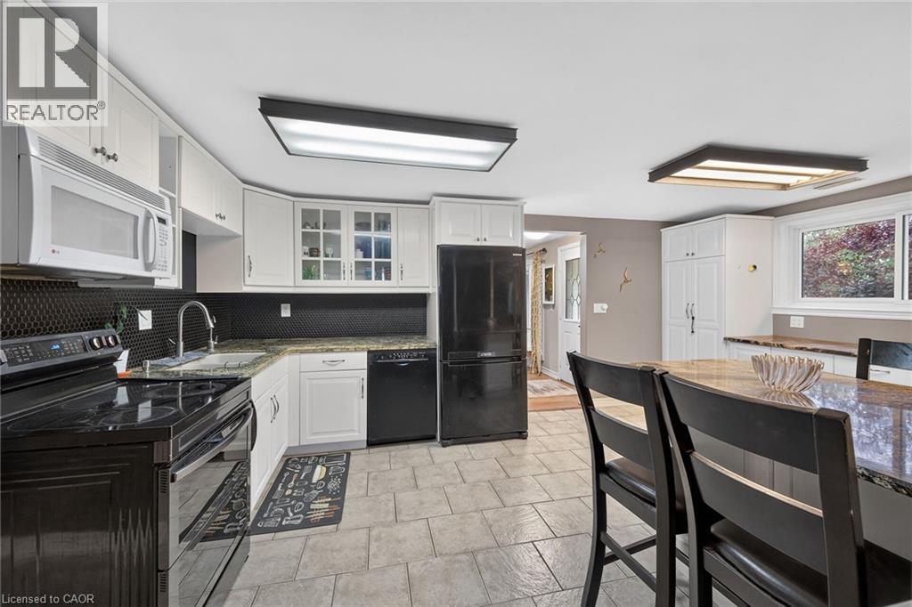 3266 Golf Club Road, Glanbrook, Ontario  L0R 1P0 - Photo 12 - 40860640