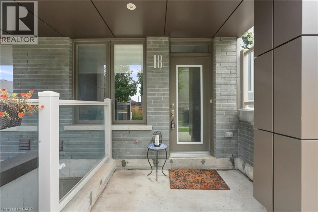 261 Skinner Road Unit# 18, Waterdown, Ontario L8B 1W6 - Photo 2 - 40860527