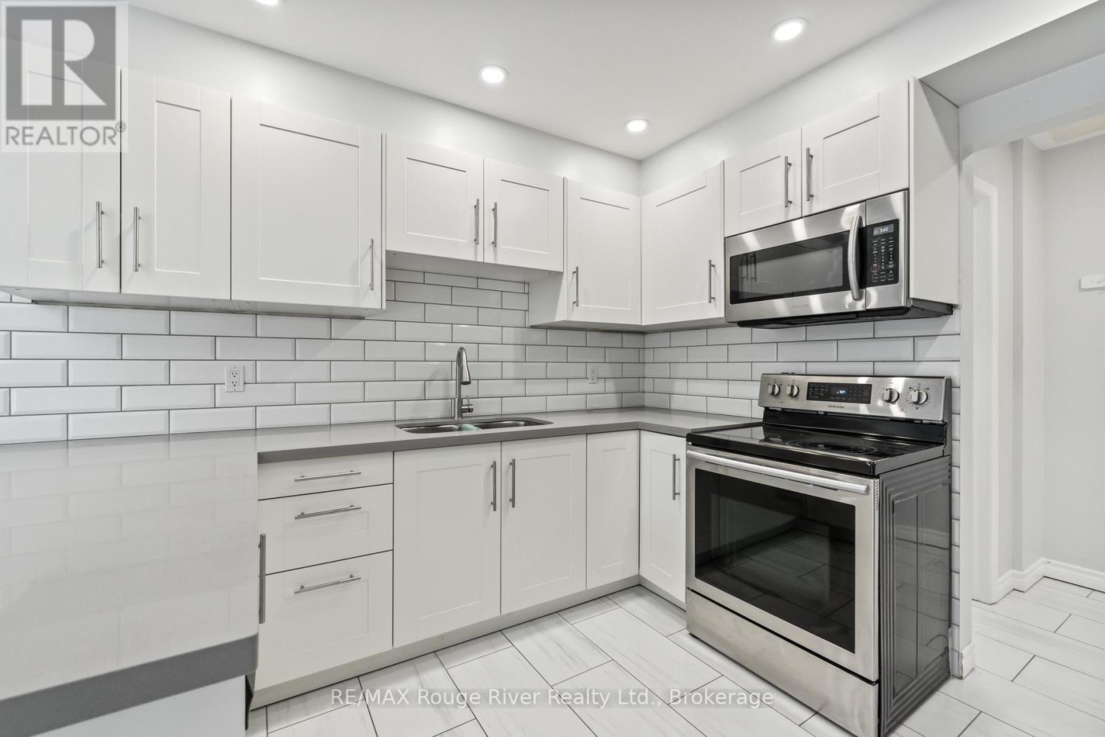 Upper - 95 B Concession Street E, Clarington, Ontario  L1C 4R8 - Photo 5 - E13745320