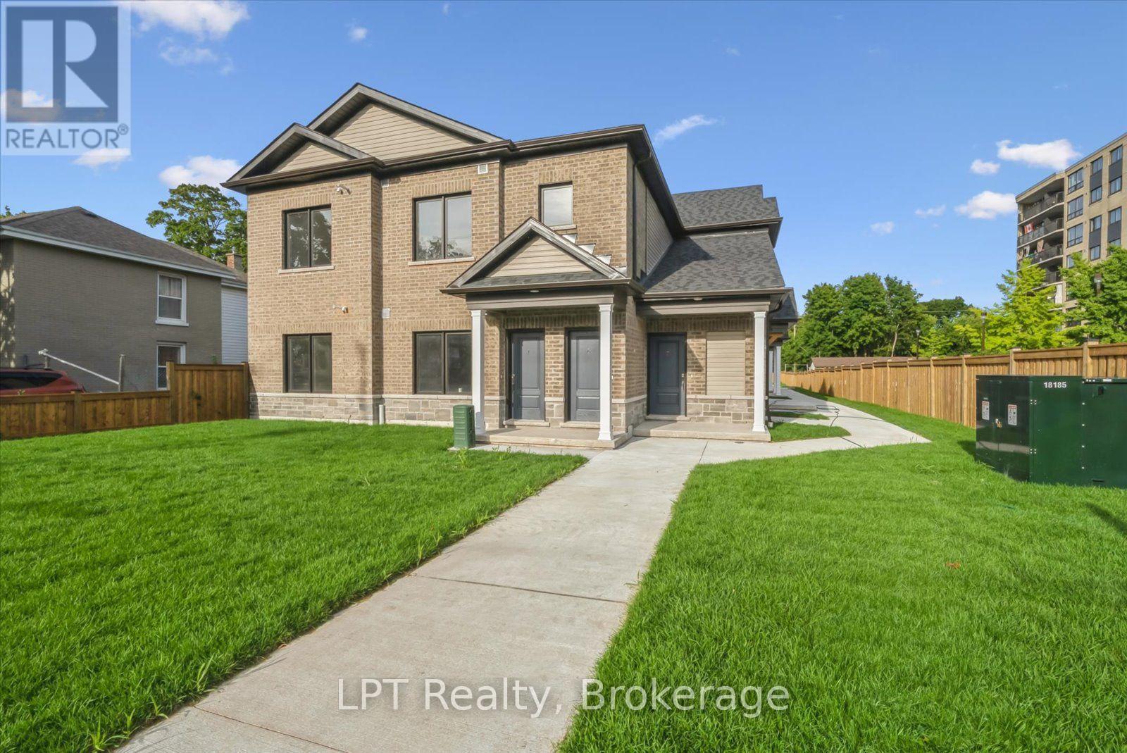 6 - 223 Albert Street, Oshawa, Ontario  L1H 4R6 - Photo 4 - E13745494