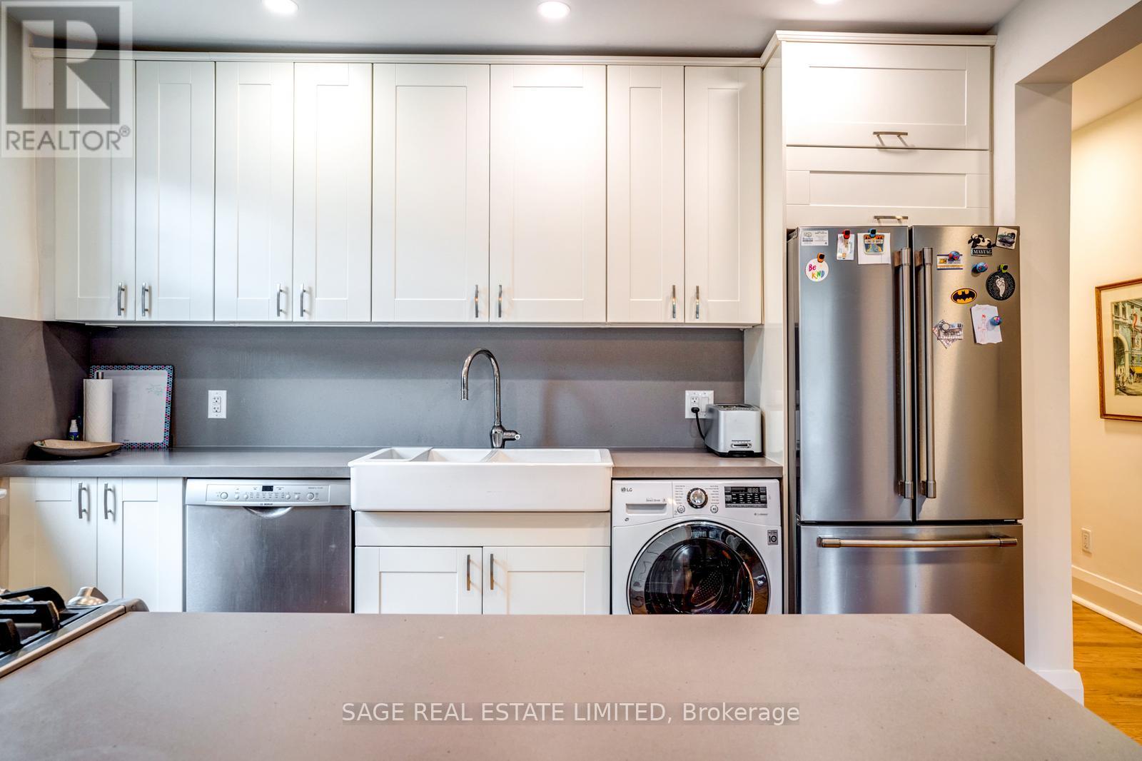 8 - 3 Lonsdale Road, Toronto, Ontario  M4V 1W4 - Photo 13 - C13745330