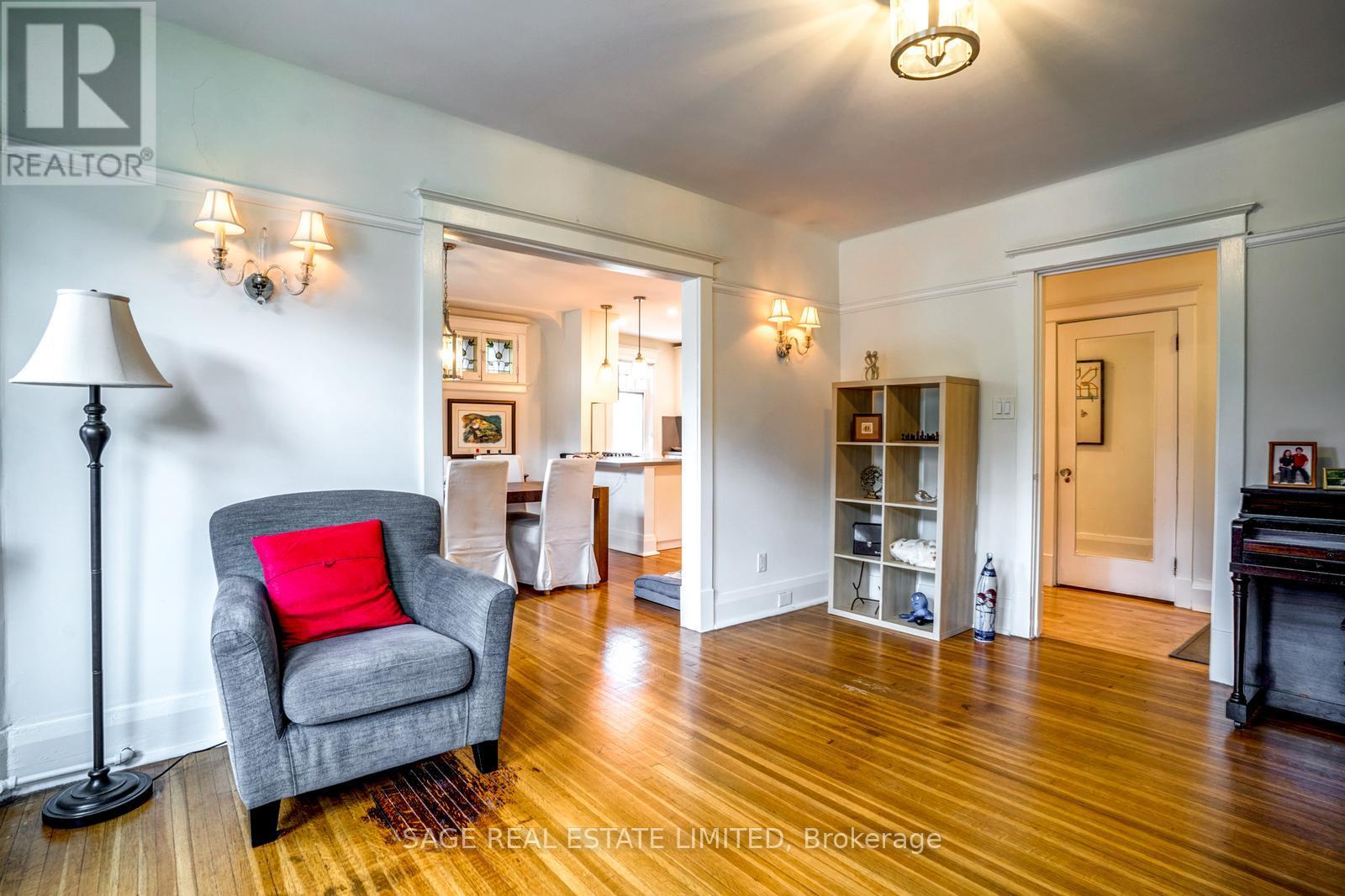8 - 3 Lonsdale Road, Toronto, Ontario  M4V 1W4 - Photo 7 - C13745330