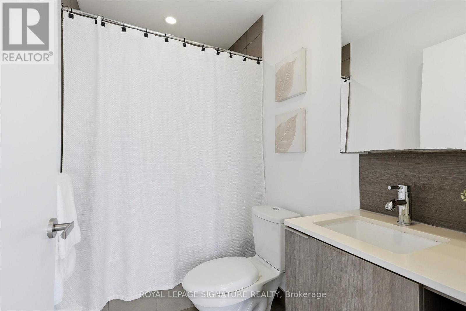 1809 - 55 Regent Park Boulevard, Toronto, Ontario  M5A 3H6 - Photo 12 - C13745522