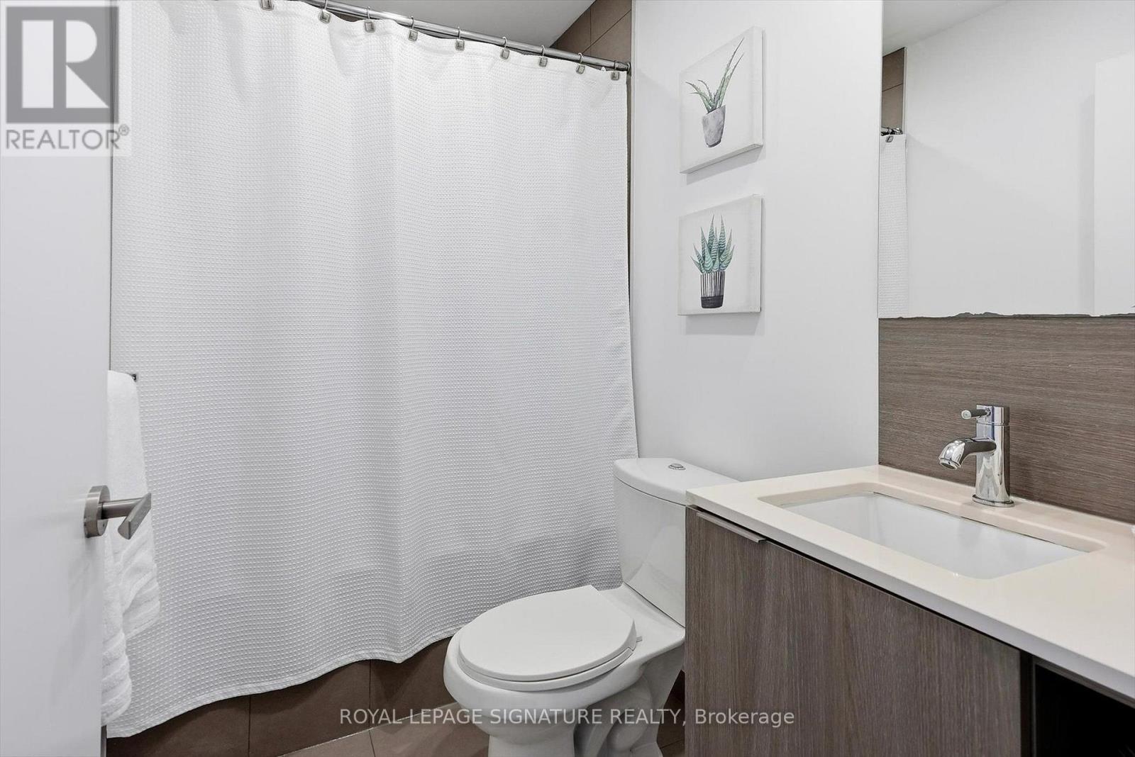 1809 - 55 Regent Park Boulevard, Toronto, Ontario  M5A 3H6 - Photo 19 - C13745522
