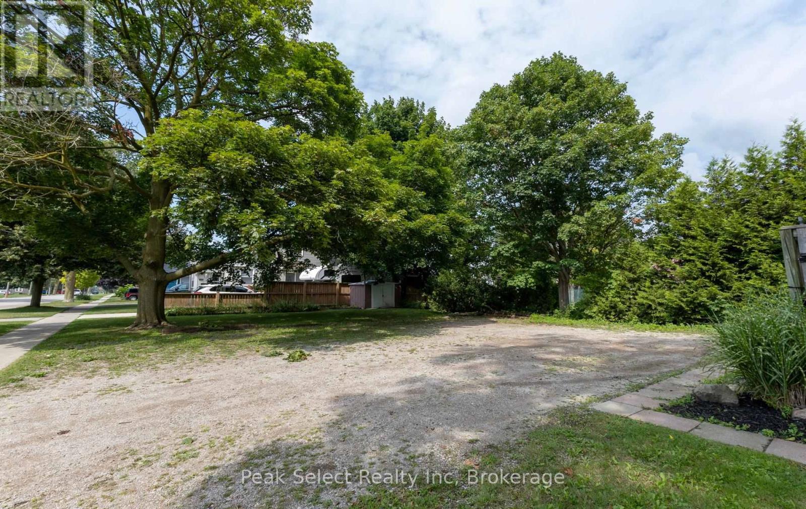 32 Victoria Street W, South Huron, Ontario  N0M 1S2 - Photo 33 - X13745388