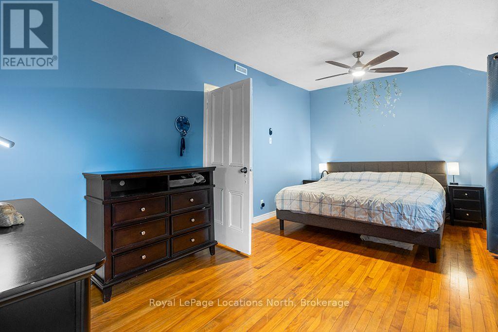 105 Craig Street, North Middlesex, Ontario  N0M 1A0 - Photo 32 - X13745452