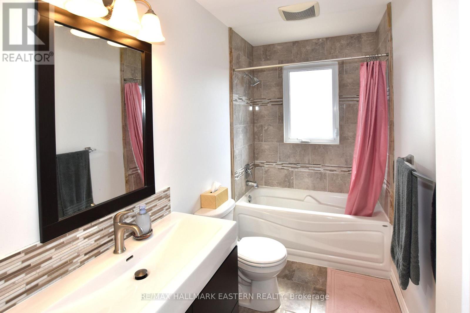 819 Rishor Crescent Crescent, Peterborough, Ontario  K9H 5C8 - Photo 10 - X13745294