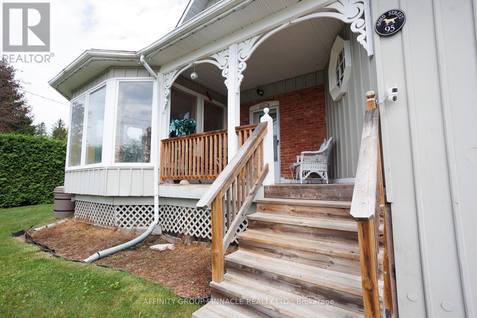 95 Bond Street E, Kawartha Lakes, Ontario  K0M 1N0 - Photo 4 - X13745508