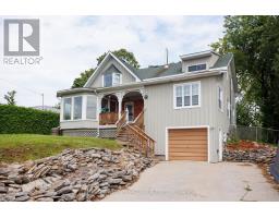 95 BOND STREET E, Kawartha Lakes, Ontario