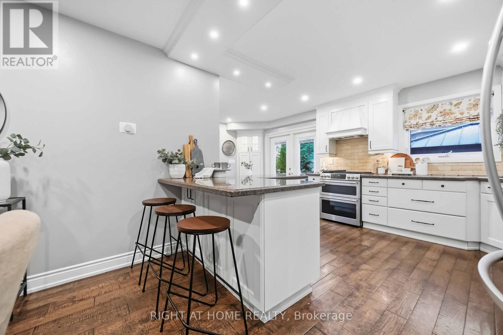 57 Morning Glory Crescent, Whitby, Ontario  L1R 1N5 - Photo 10 - E13745356