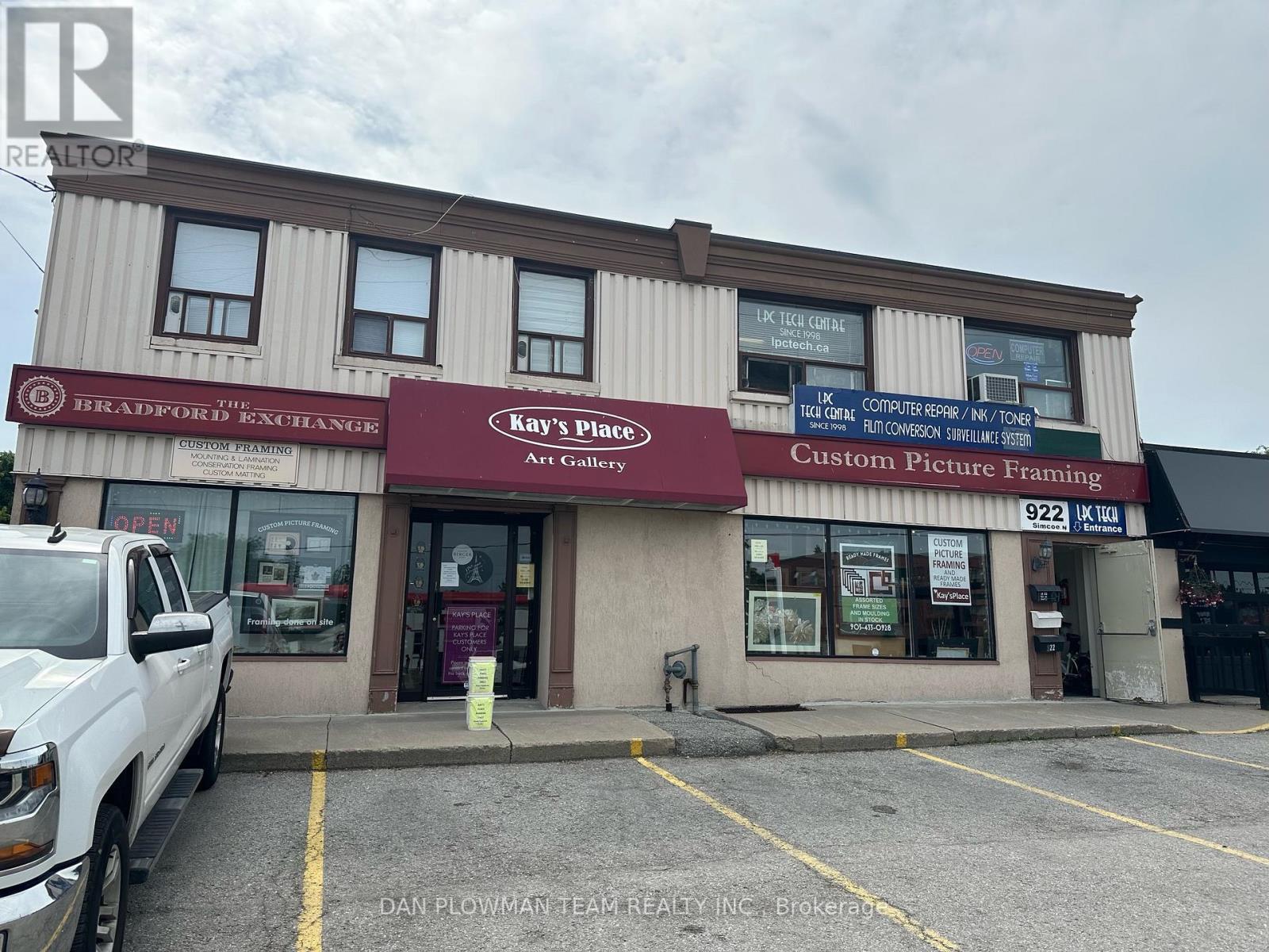 203 - 922 Simcoe Street N, Oshawa, Ontario L1G 4X1 - Photo 1 - E13745526