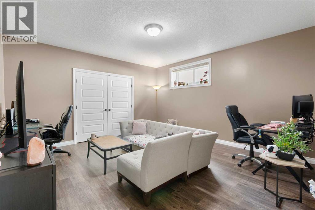 79 Harrison Green, Olds, Alberta  T4H 0E5 - Photo 42 - A2279166