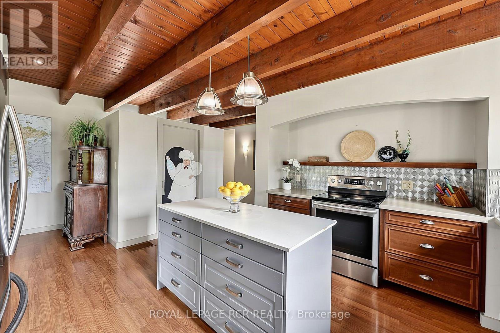 8684 County 1 Road, Adjala-Tosorontio, Ontario  L0G 1L0 - Photo 16 - N13745296