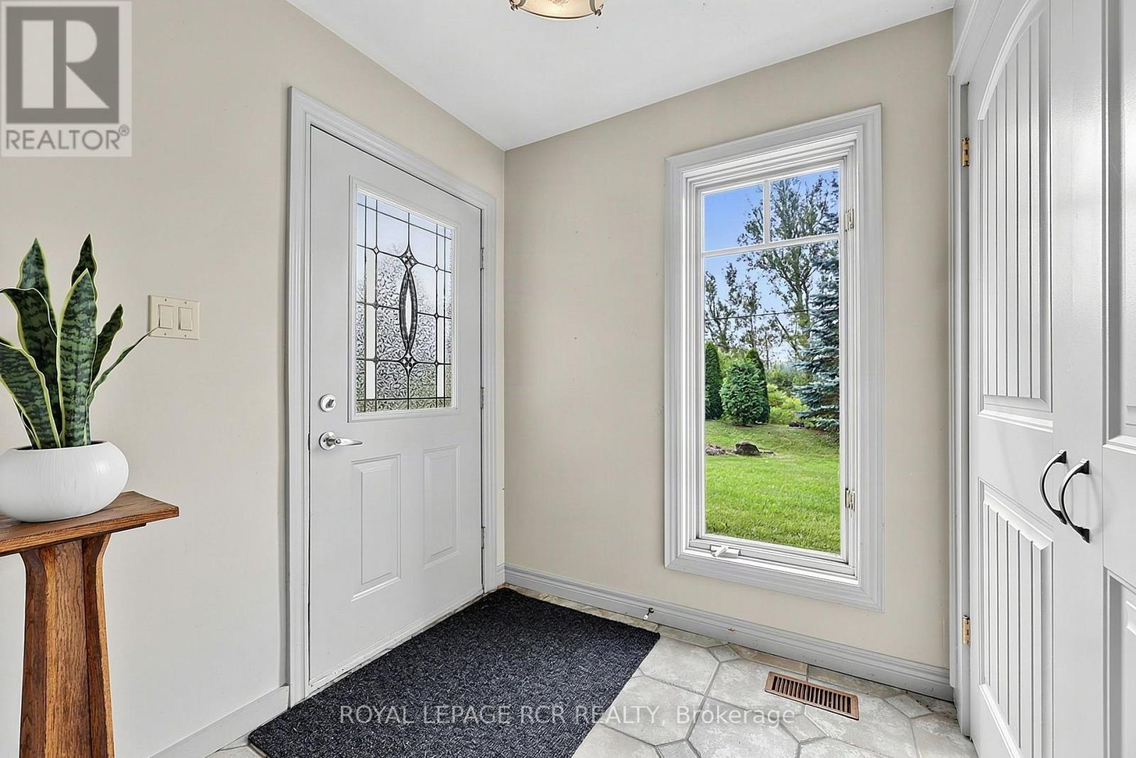 8684 County 1 Road, Adjala-Tosorontio, Ontario  L0G 1L0 - Photo 6 - N13745296