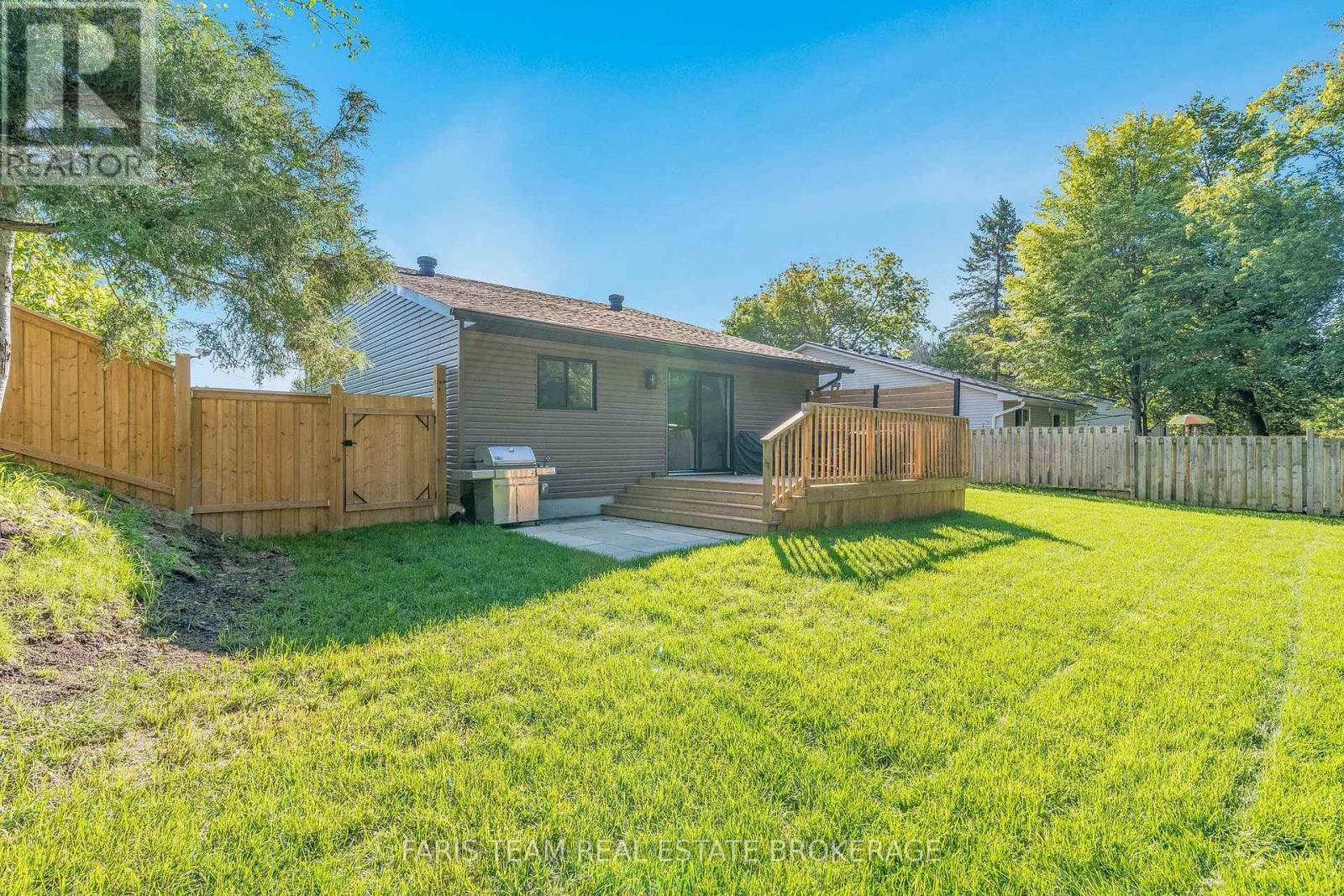47 Sandsprings Crescent, Essa (Angus), Ontario  L0M 1B0 - Photo 25 - N13745342