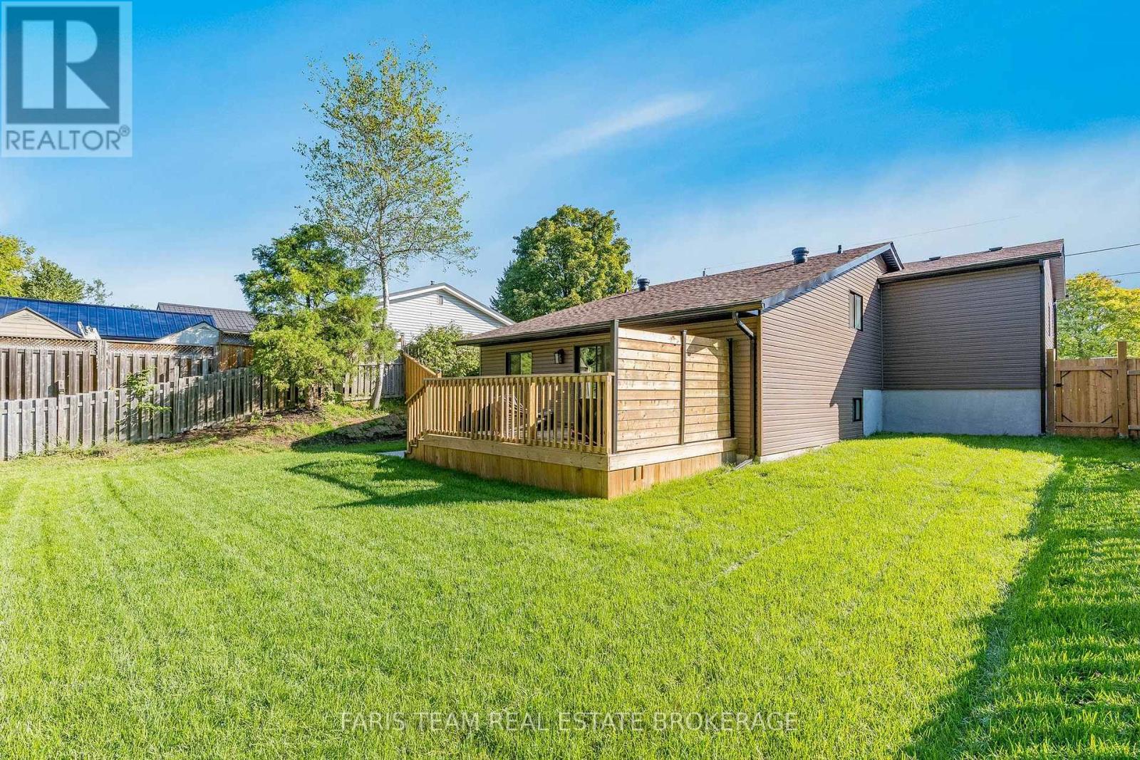 47 Sandsprings Crescent, Essa (Angus), Ontario  L0M 1B0 - Photo 27 - N13745342