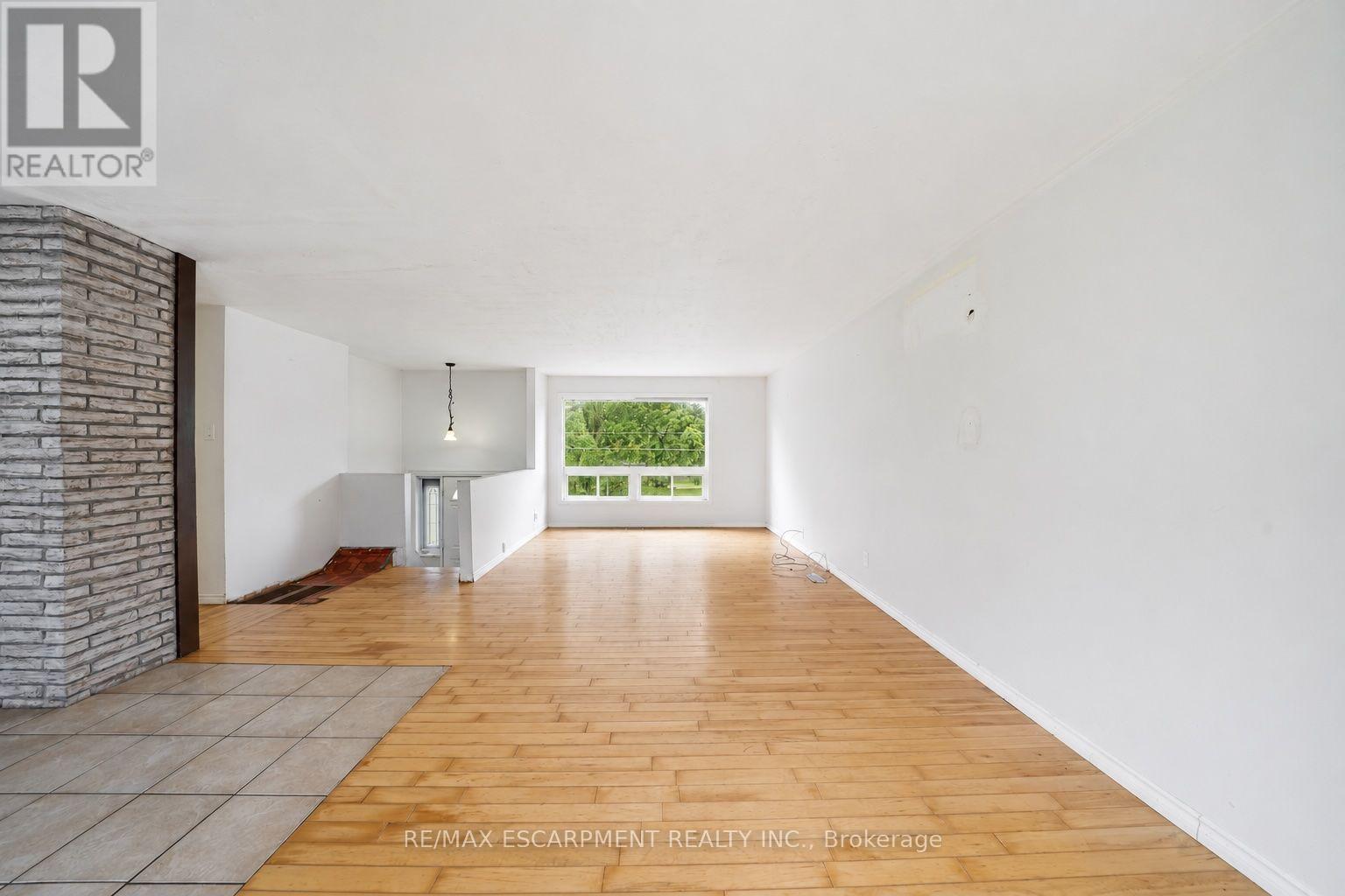 5 Elizabeth Street, Innisfil (Cookstown), Ontario  L0L 1L0 - Photo 3 - N13745346