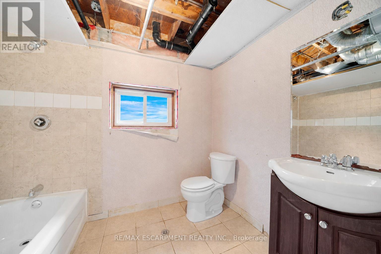 5 Elizabeth Street, Innisfil (Cookstown), Ontario  L0L 1L0 - Photo 34 - N13745346