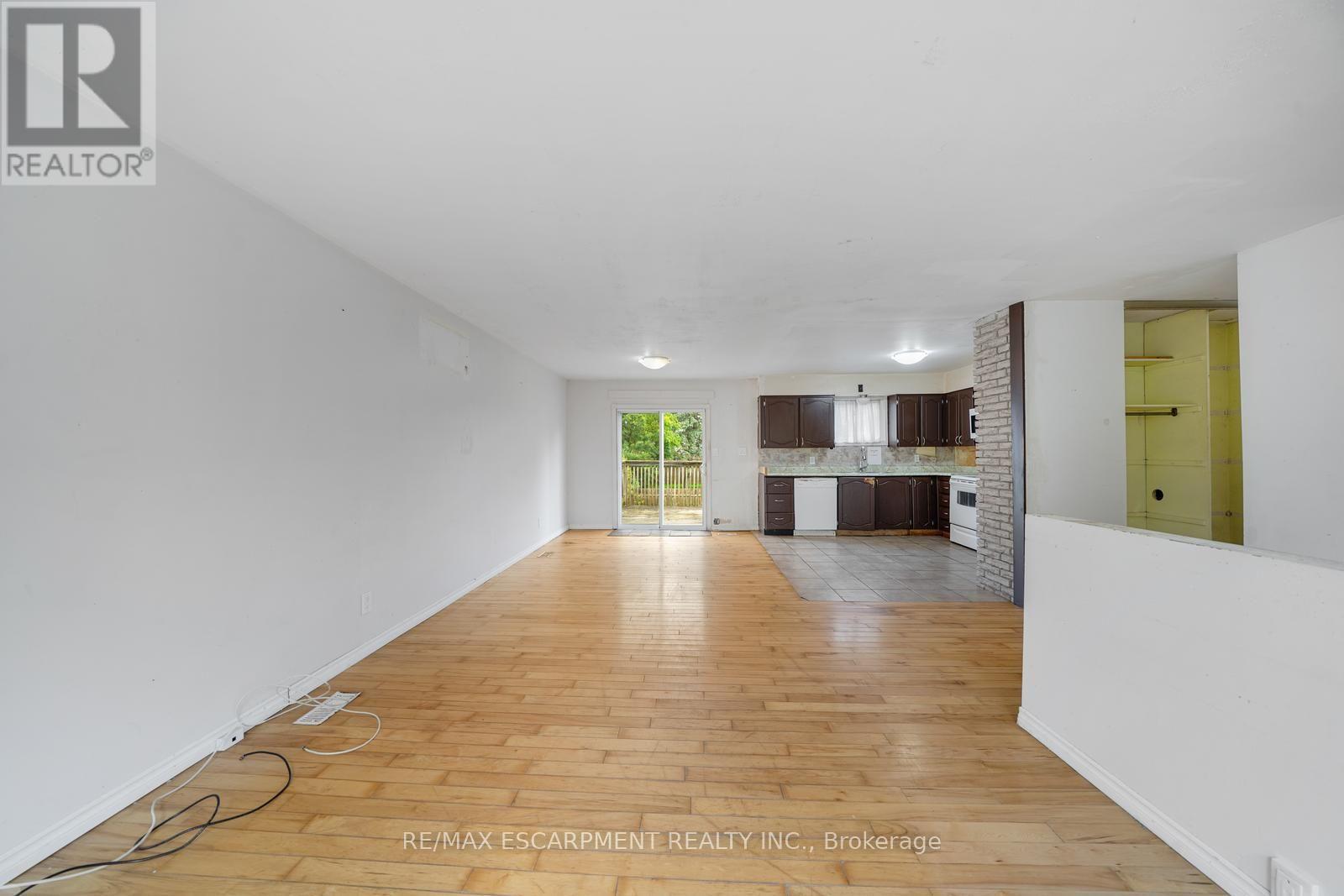 5 Elizabeth Street, Innisfil (Cookstown), Ontario  L0L 1L0 - Photo 5 - N13745346