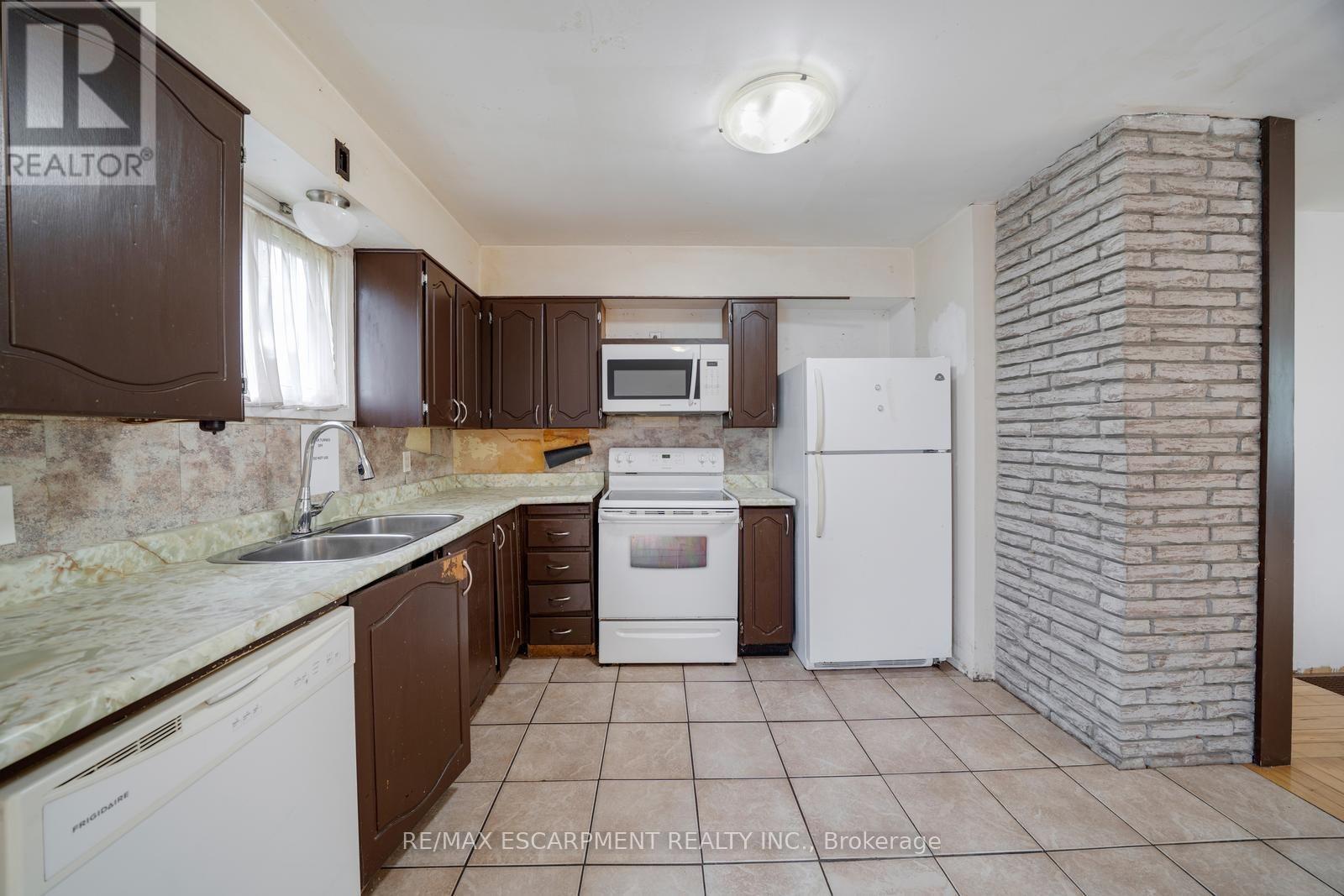 5 Elizabeth Street, Innisfil (Cookstown), Ontario  L0L 1L0 - Photo 7 - N13745346