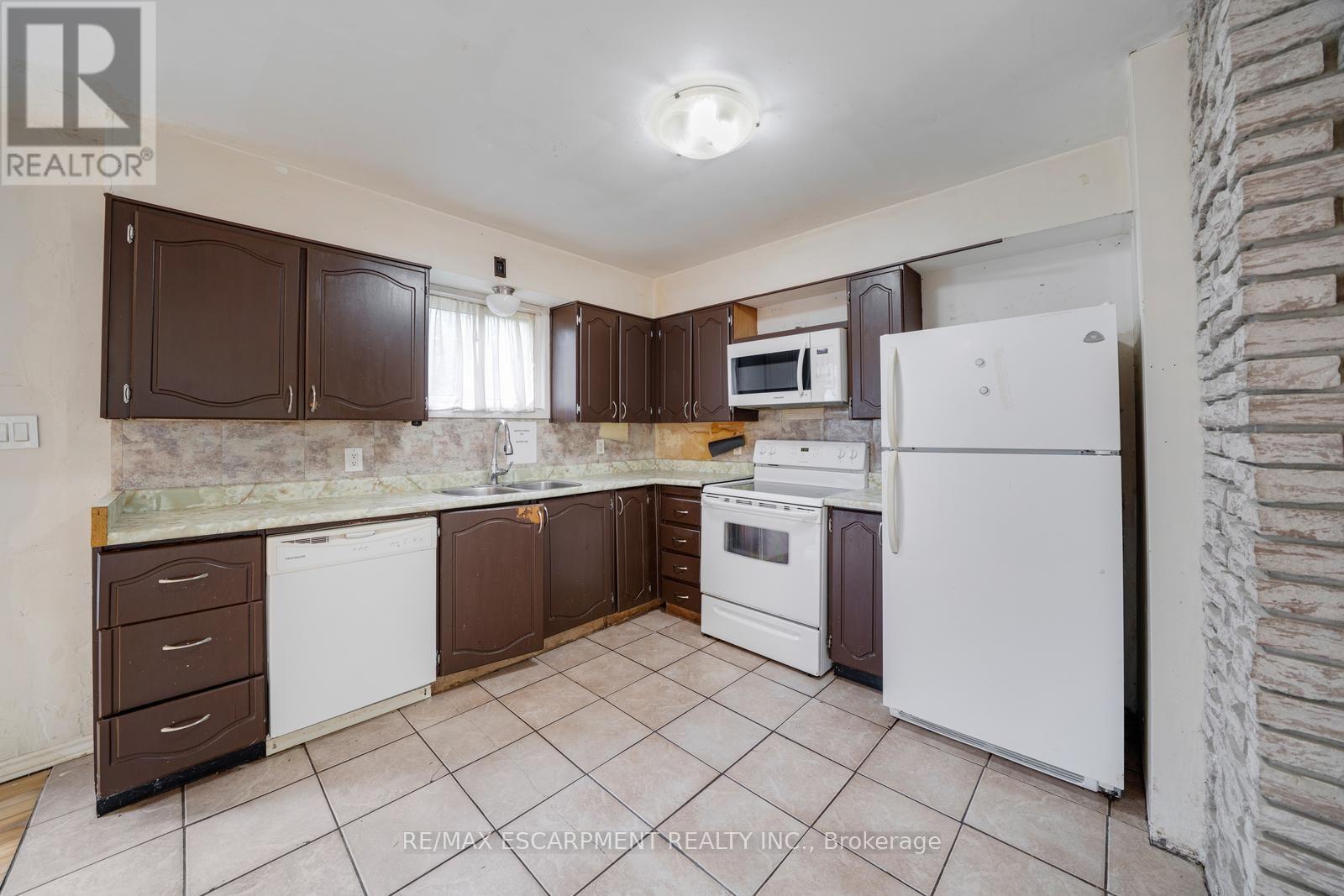 5 Elizabeth Street, Innisfil (Cookstown), Ontario  L0L 1L0 - Photo 8 - N13745346