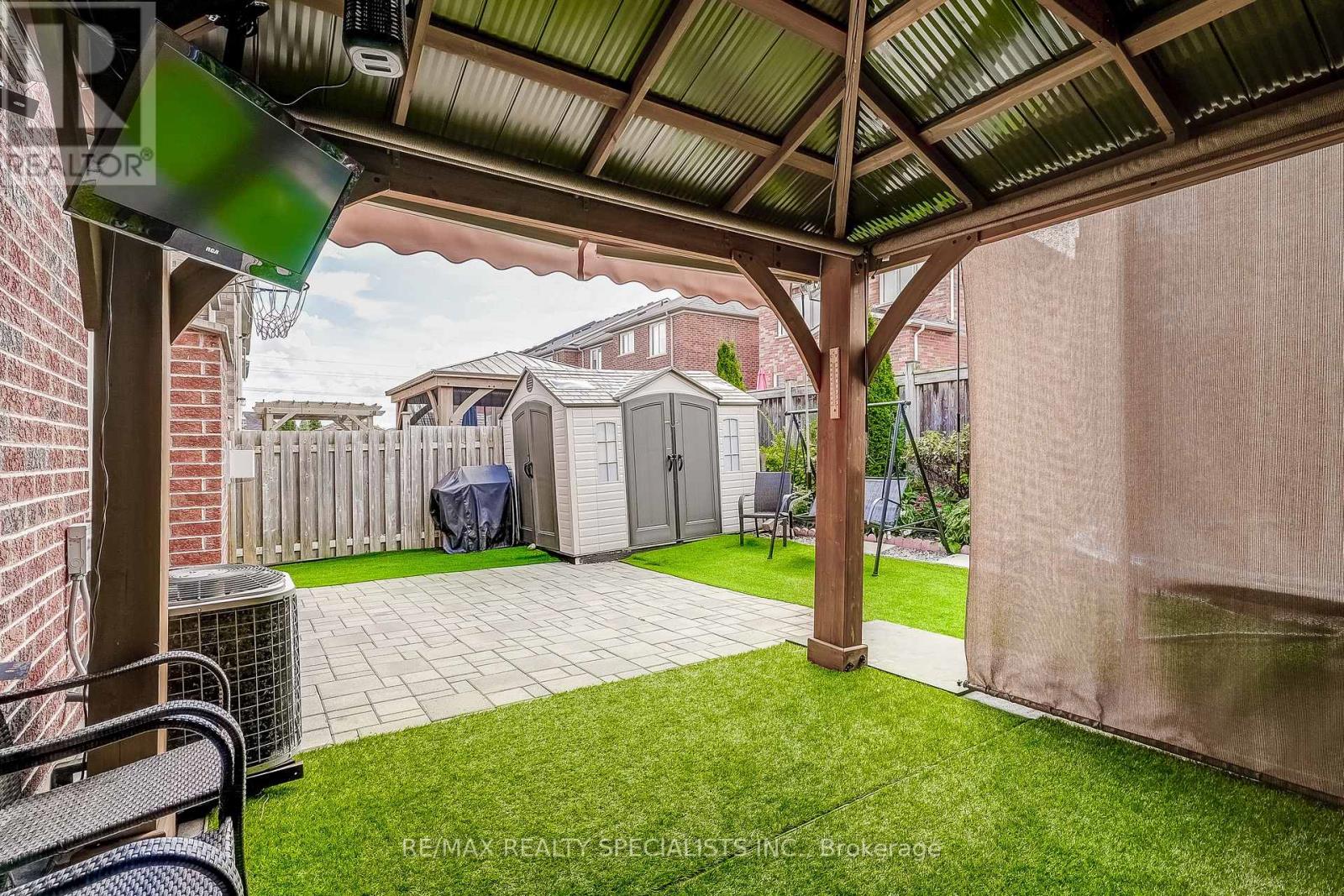 18 Rogers Trail, Bradford West Gwillimbury (Bradford), Ontario  L3Z 0G4 - Photo 29 - N13745378