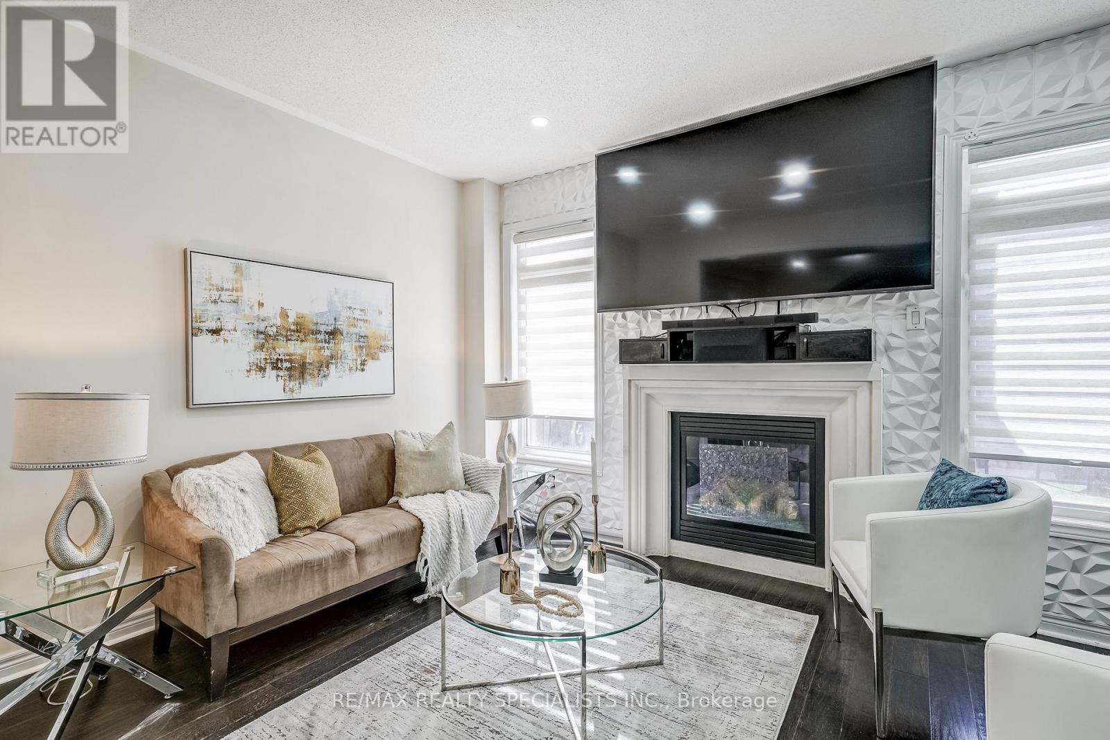 18 Rogers Trail, Bradford West Gwillimbury (Bradford), Ontario  L3Z 0G4 - Photo 6 - N13745378