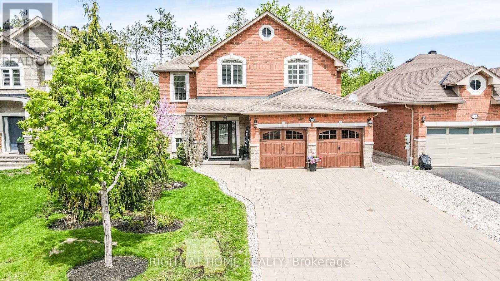 26 Stapleton Place, Barrie (Ardagh), Ontario  L4N 5Z3 - Photo 1 - S13745286