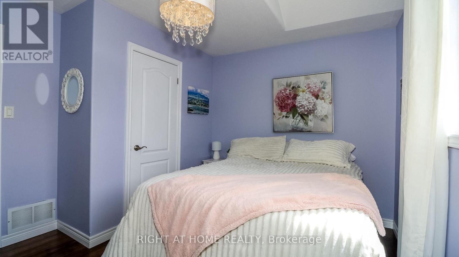 26 Stapleton Place, Barrie (Ardagh), Ontario  L4N 5Z3 - Photo 16 - S13745286
