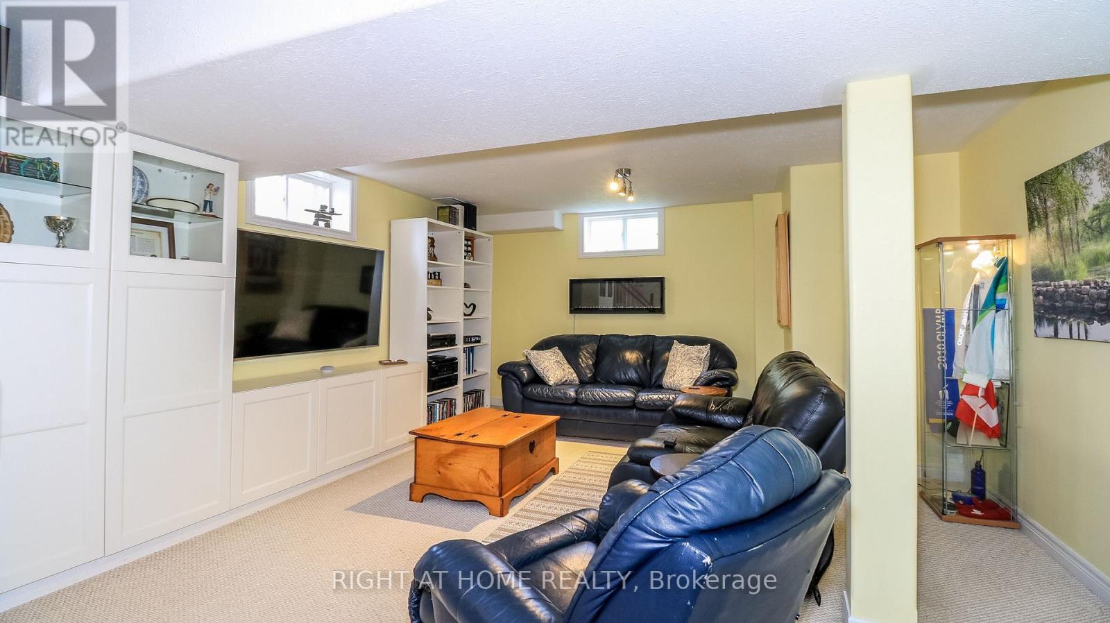 26 Stapleton Place, Barrie (Ardagh), Ontario  L4N 5Z3 - Photo 22 - S13745286