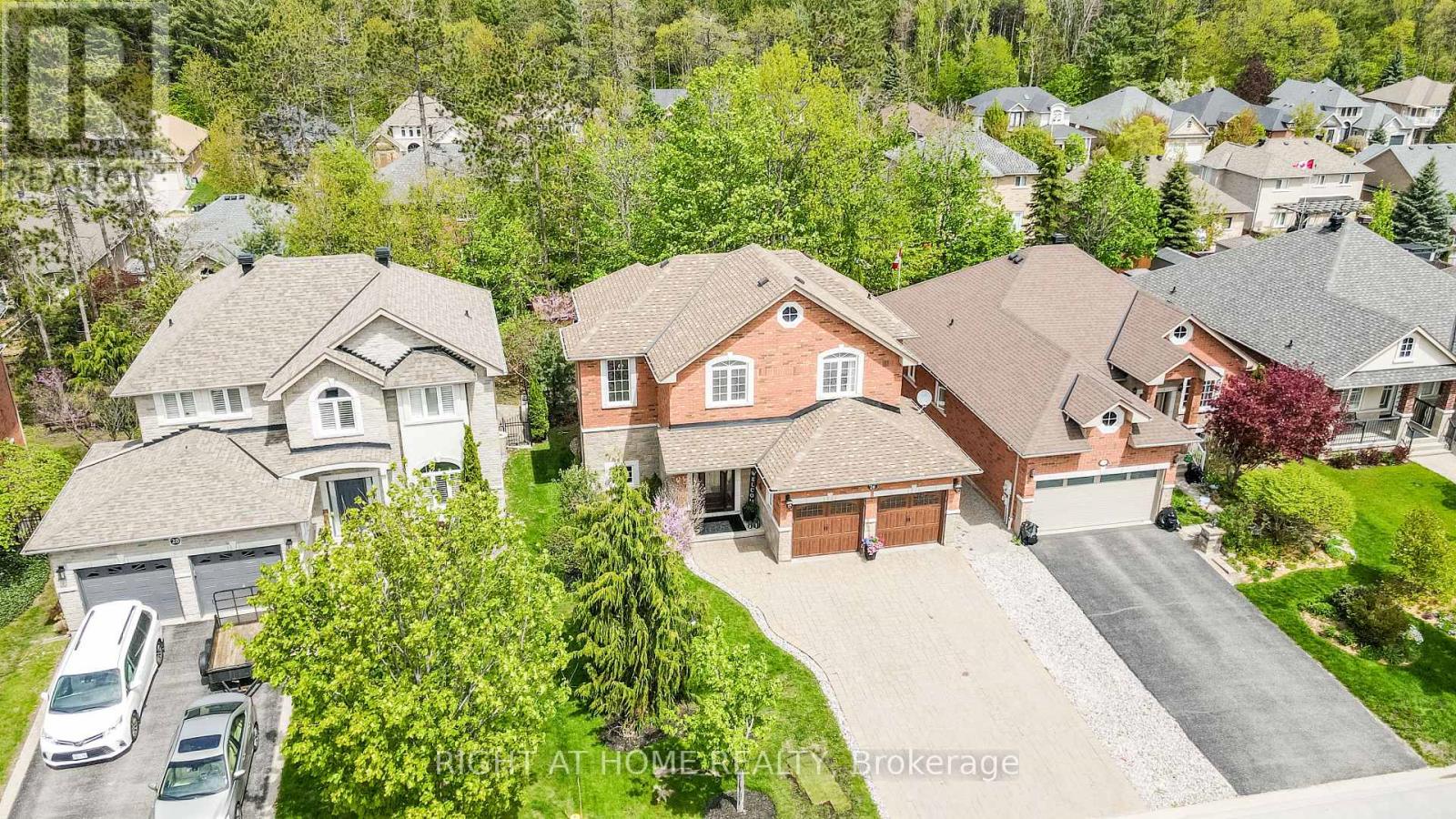 26 Stapleton Place, Barrie (Ardagh), Ontario  L4N 5Z3 - Photo 27 - S13745286