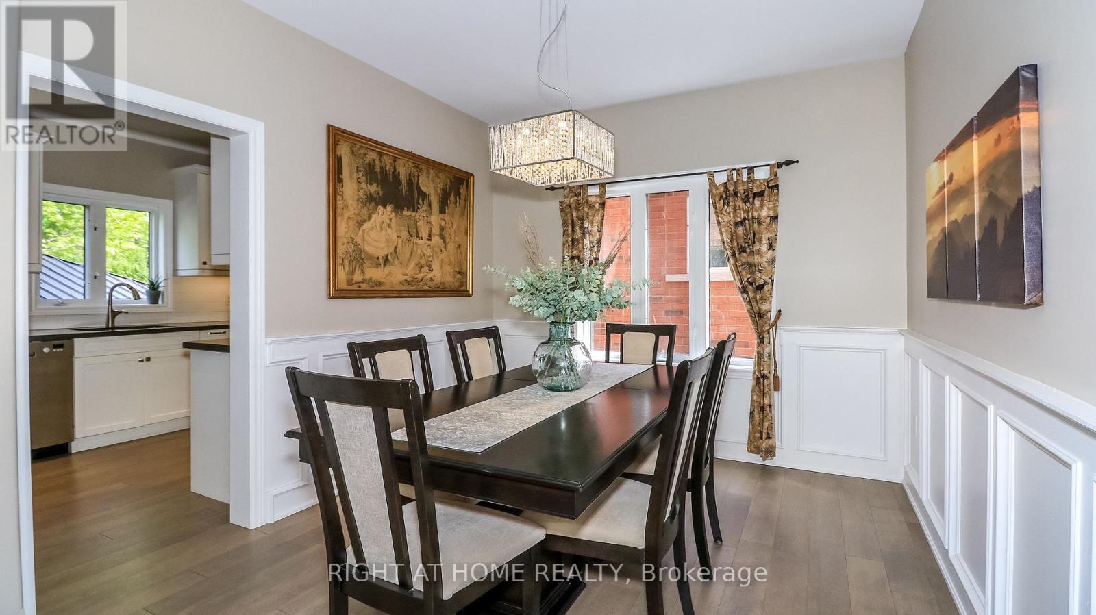 26 Stapleton Place, Barrie (Ardagh), Ontario  L4N 5Z3 - Photo 8 - S13745286