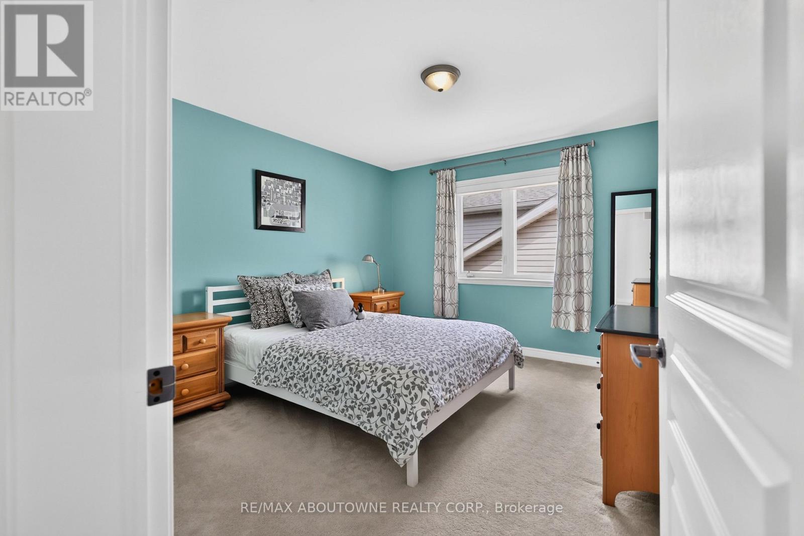 2269 Whitworth Drive, Oakville, Ontario  L6M 0B5 - Photo 28 - W13745266