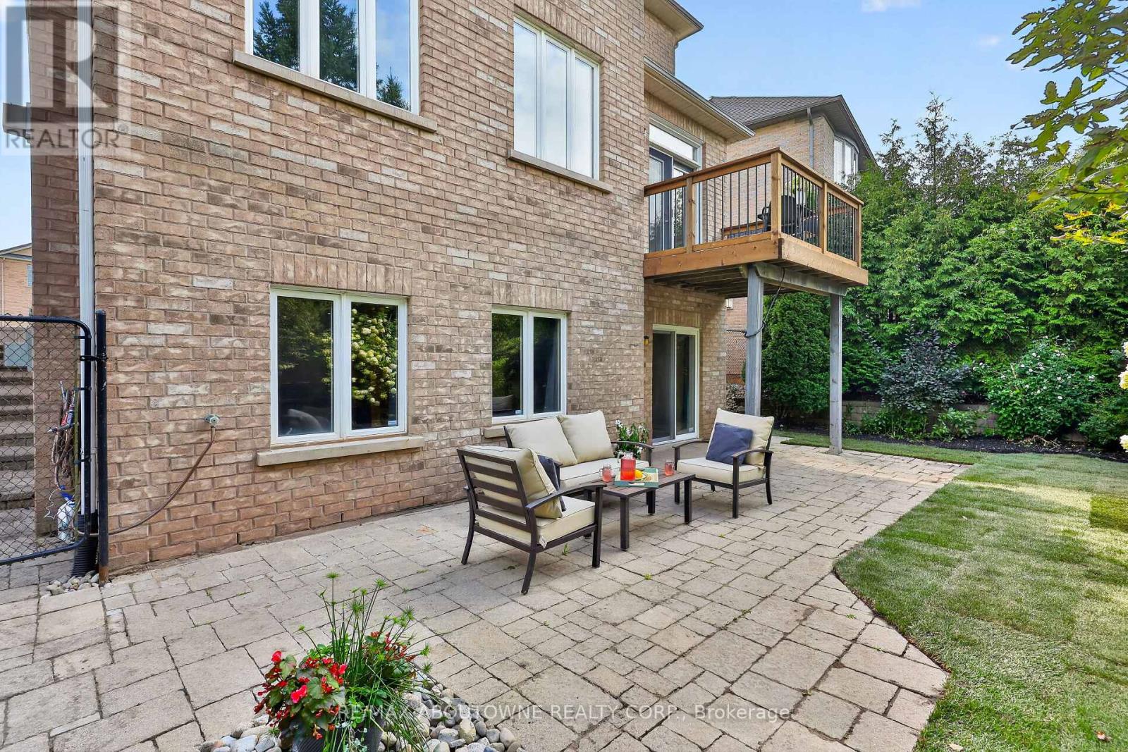 2269 Whitworth Drive, Oakville, Ontario  L6M 0B5 - Photo 39 - W13745266