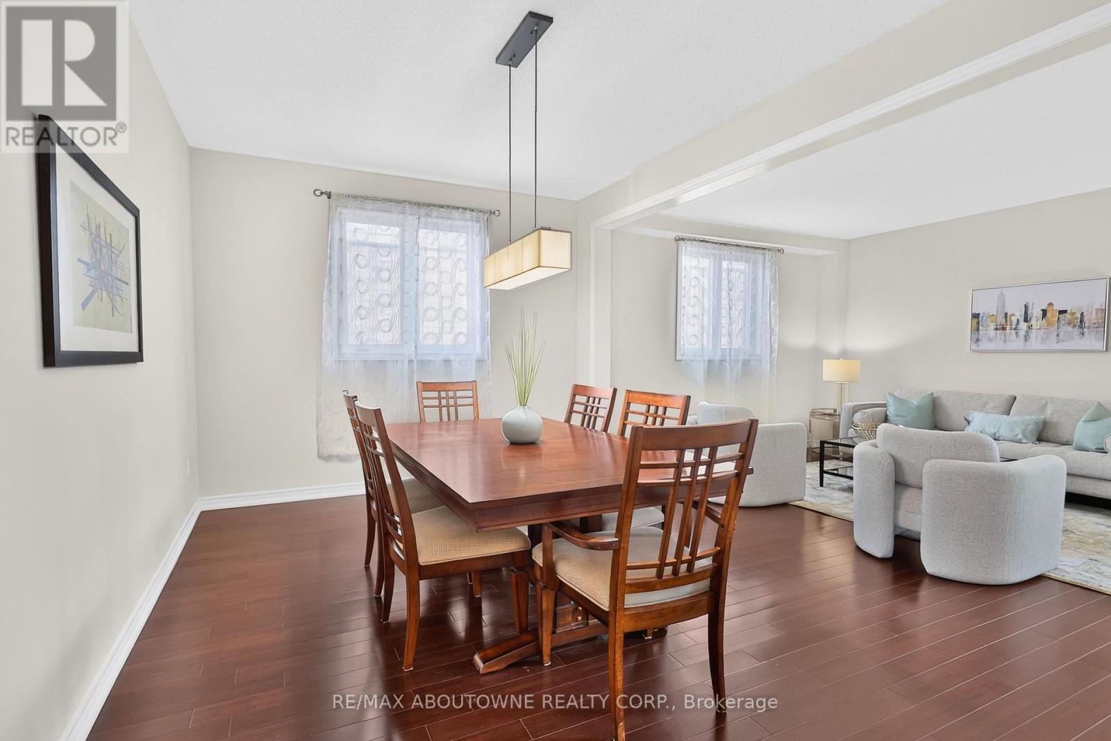 2269 Whitworth Drive, Oakville, Ontario  L6M 0B5 - Photo 9 - W13745266
