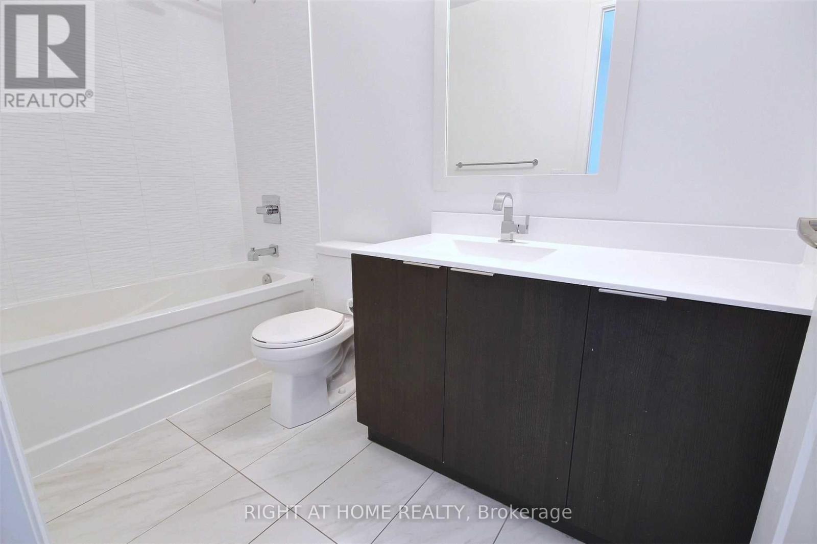 1703 - 56 Annie Craig Drive, Toronto, Ontario  M8V 0C5 - Photo 7 - W13745272