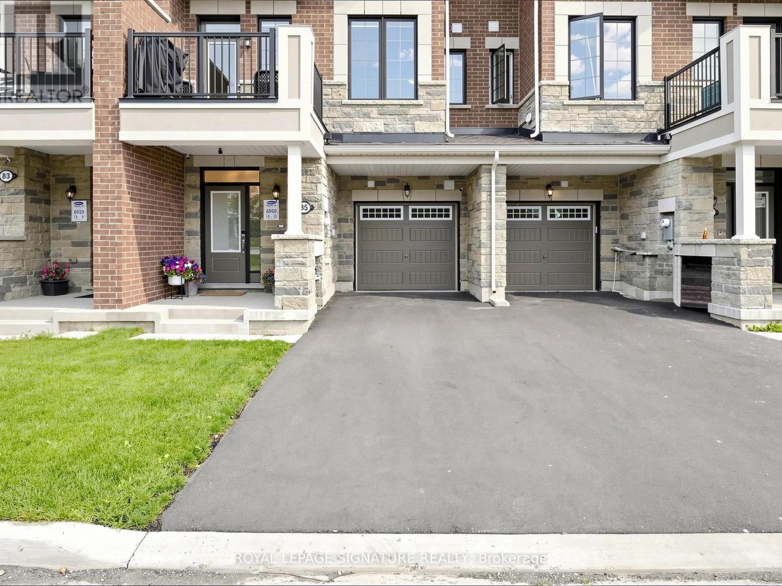 85 Kepple Circle, Brampton, Ontario  L7A 5K9 - Photo 2 - W13745278