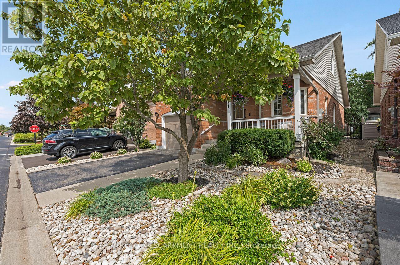 311 Malick Street, Milton, Ontario  L9T 5X4 - Photo 3 - W13745454