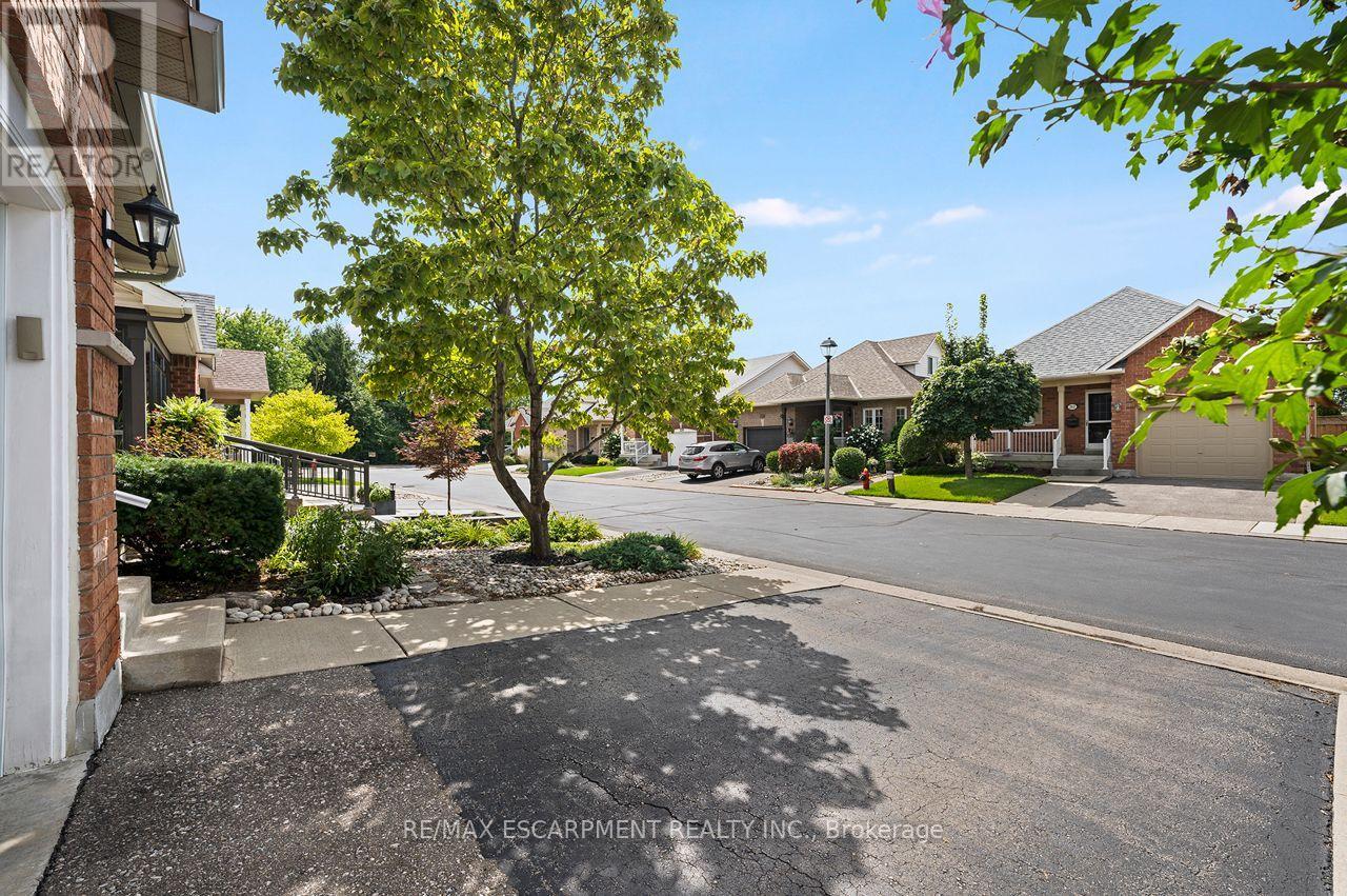 311 Malick Street, Milton, Ontario  L9T 5X4 - Photo 4 - W13745454