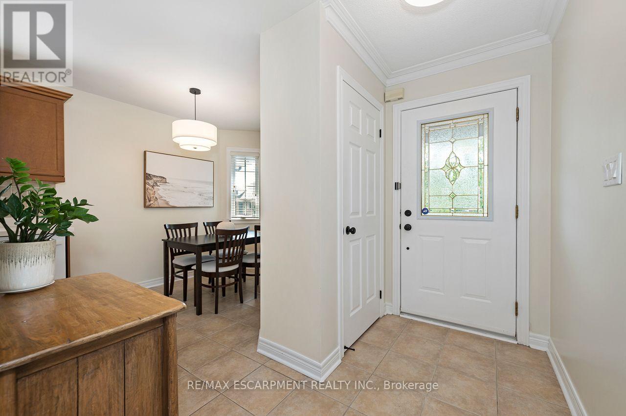 311 Malick Street, Milton, Ontario  L9T 5X4 - Photo 7 - W13745454