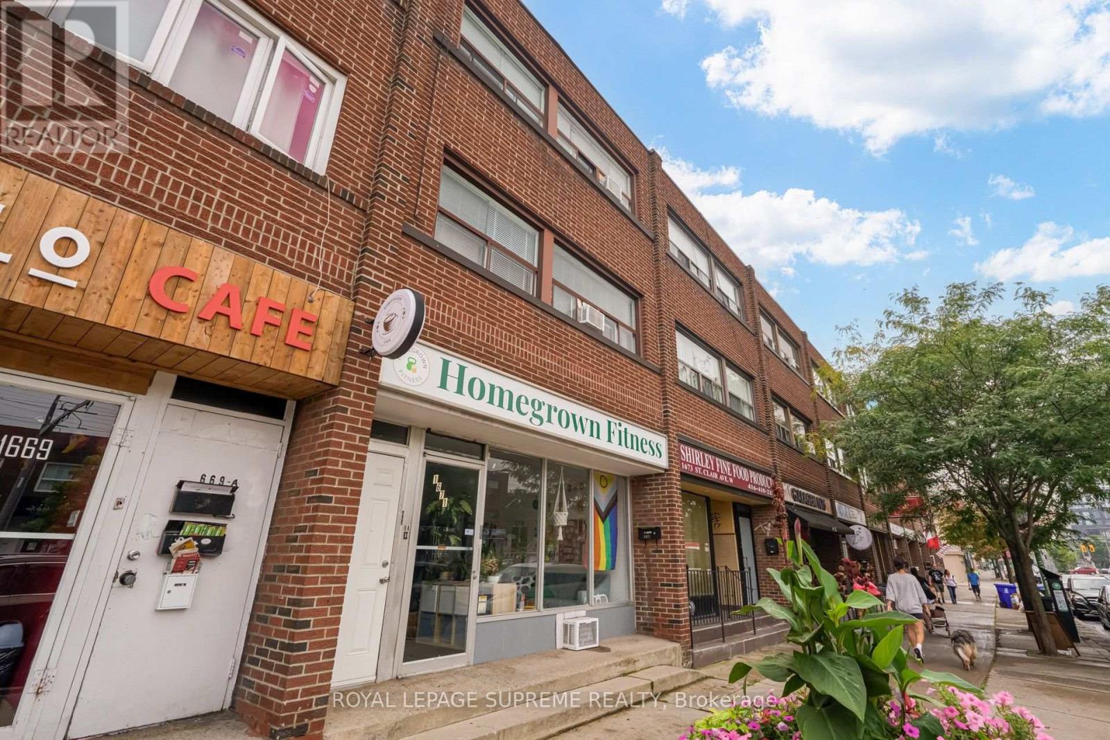 1671 St Clair Avenue W, Toronto, Ontario  M6N 1H9 - Photo 25 - W13745488
