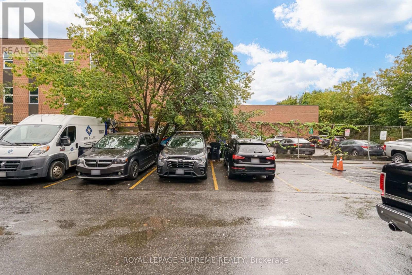 1671 St Clair Avenue W, Toronto, Ontario  M6N 1H9 - Photo 33 - W13745488