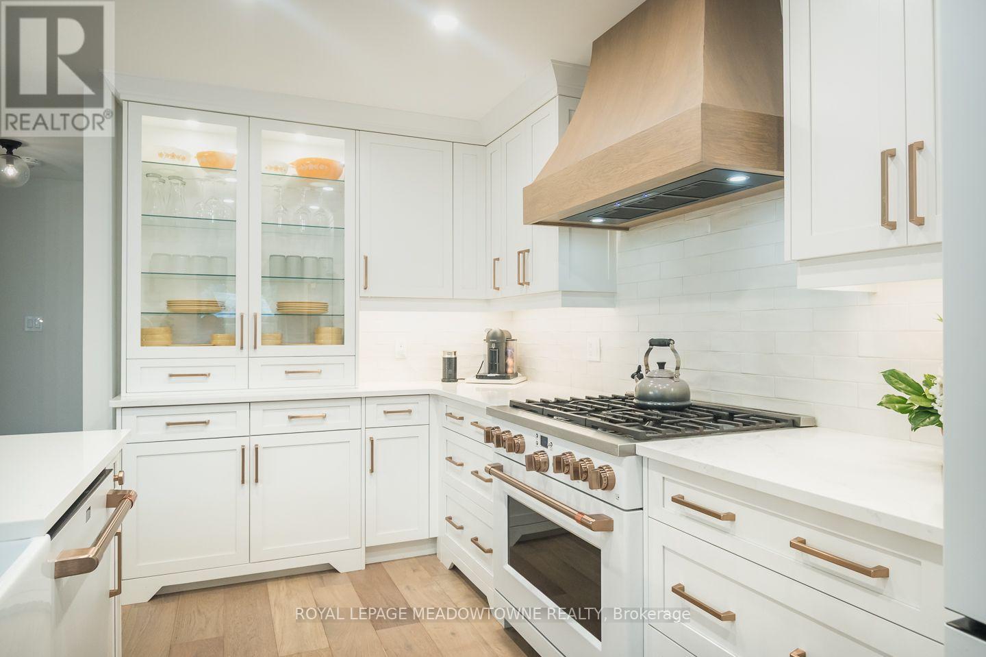823 Laurier Avenue, Milton, Ontario  L9T 4H4 - Photo 8 - W13745512