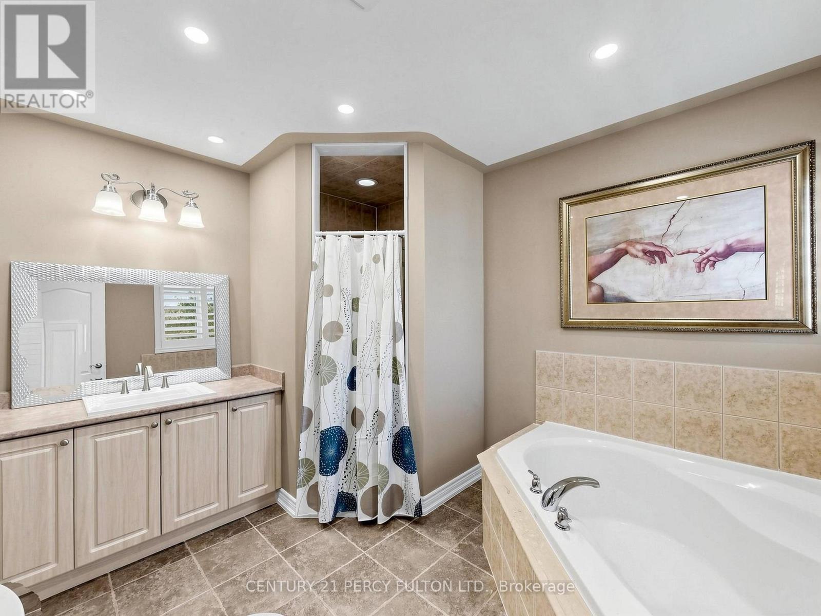 18 Wyman Crescent, Bradford West Gwillimbury, Ontario L3Z 3J5 - Photo 19 - N13739268
