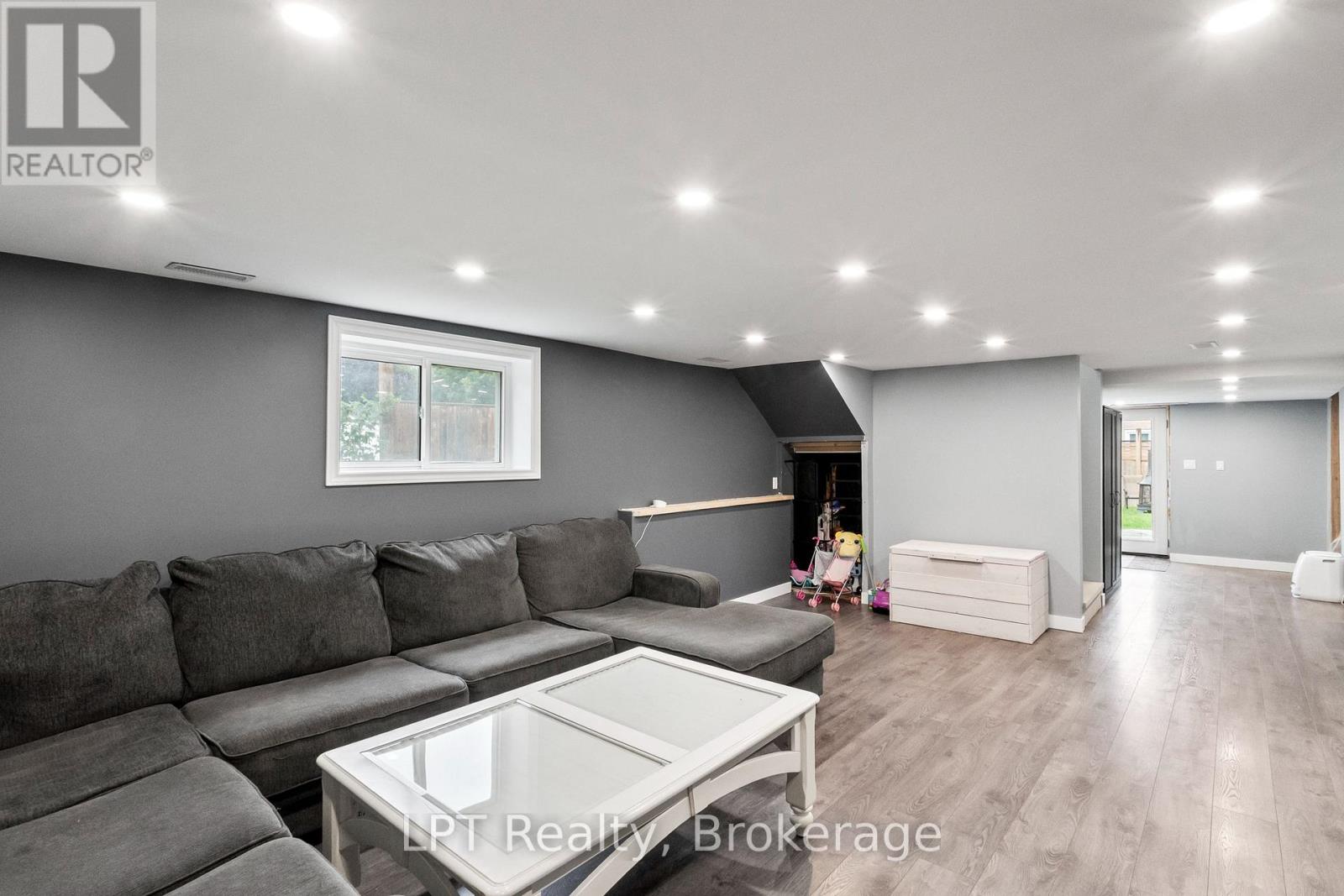 9 Lakeview Avenue, Scugog, Ontario  L0B 1E0 - Photo 28 - E13740744