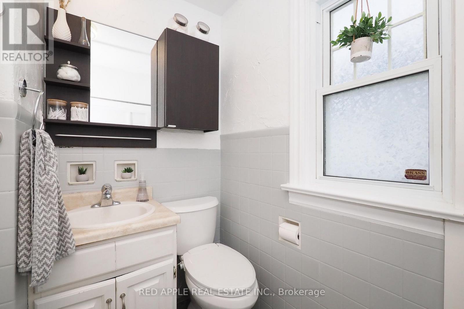 65 Elgin Street S, Cambridge, Ontario  N1R 5G6 - Photo 19 - X13745306